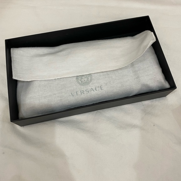 Versace wallet - Picture 11 of 14